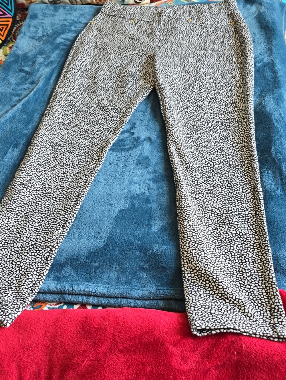 Michael Kors Black and White Patterned Pants with Gold Hardware